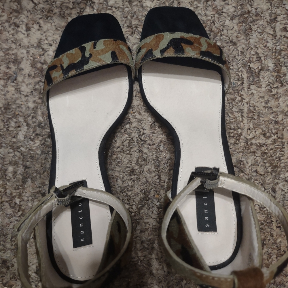Women's Sandals